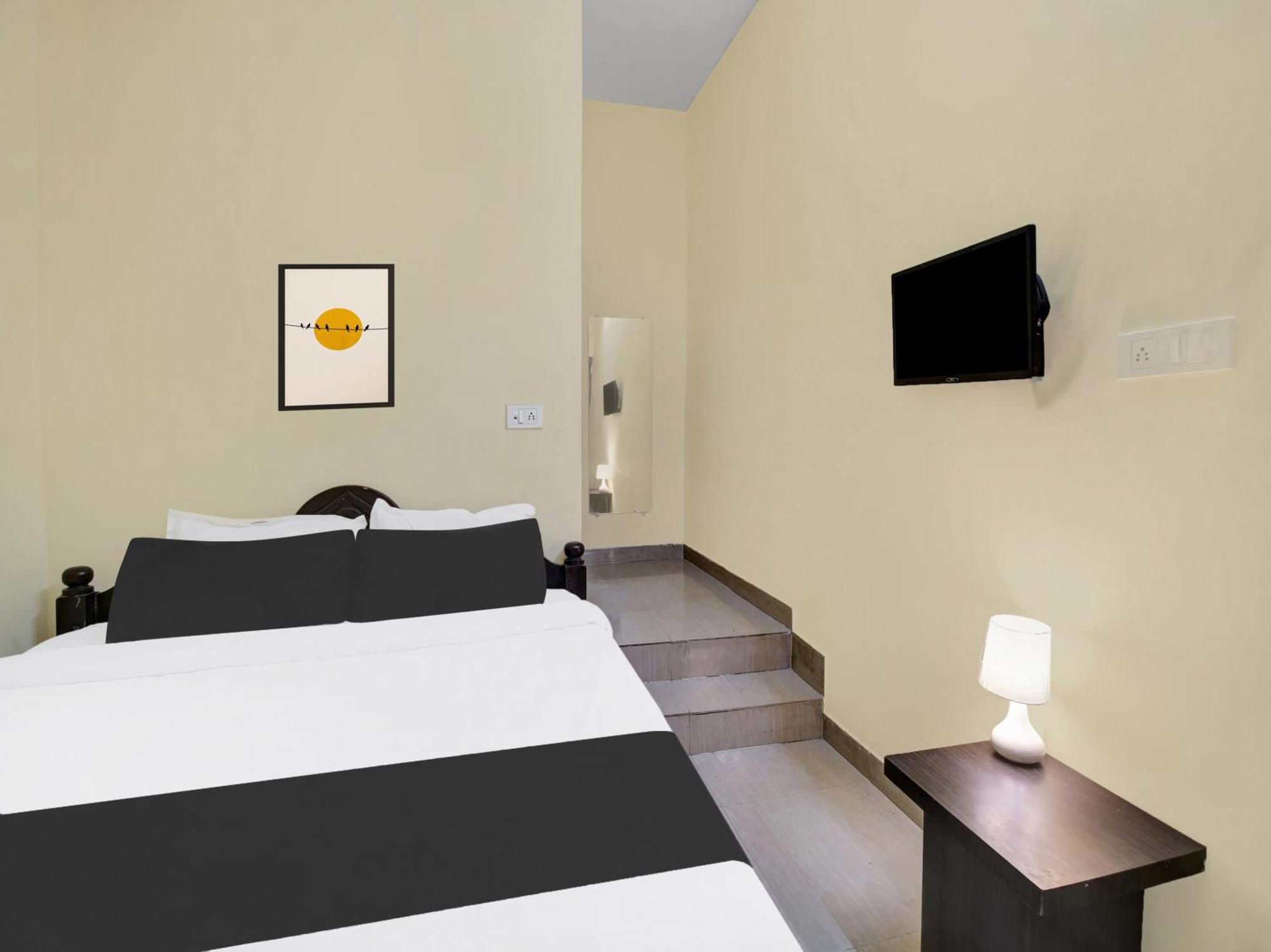 Super Hotel O Maligaon Adabari Гувахати Экстерьер фото