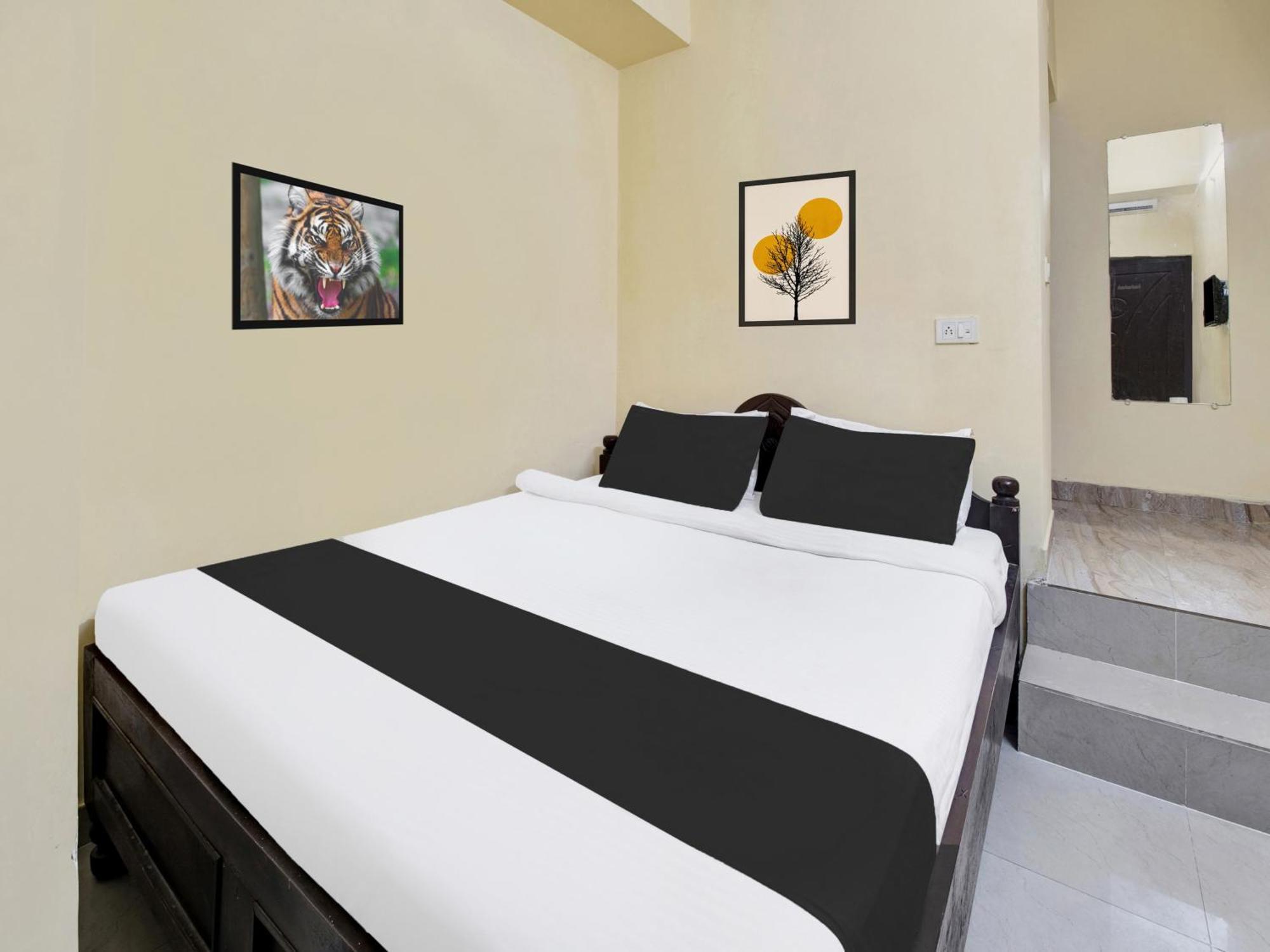 Super Hotel O Maligaon Adabari Гувахати Экстерьер фото